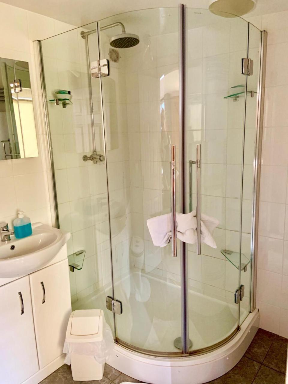 Willow Tree Cottages Newark-on-Trent  ภายนอก รูปภาพ